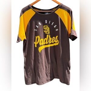 Dan Diego Padres Genuine Merchandise T-Shirt size XL